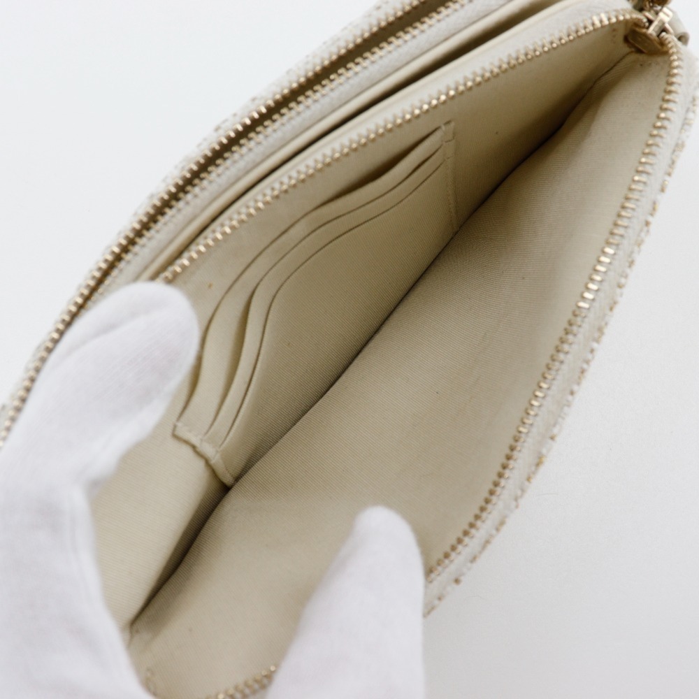 CHANEL White Deauville Shoulder Bag - Picture 7 of 16